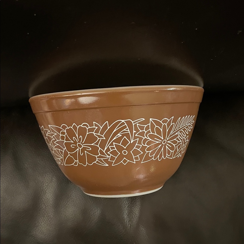 Vintage Pyrex Woodlawn 3 Nesting Bowls